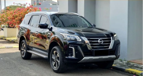 2024 Nissan Terra 2.5 VL Wagon 4×4 AT Hitam NIK 2024 FACELIFT EDITION LANGKA [ LIMITED ]