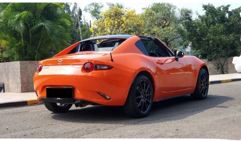 2019 Mazda MX-5 2.0 SKYACTIV-G Anniversary Edition Fastback full