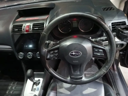 2013 Subaru XV 2.0 STI SUV full