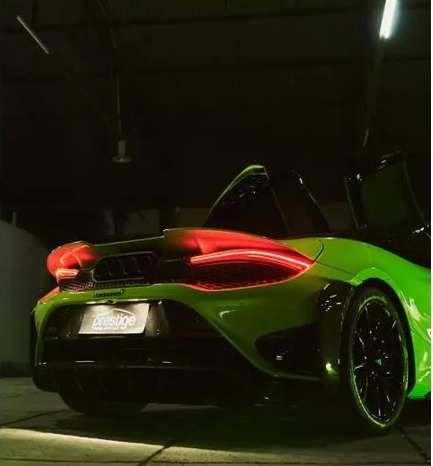 2021 McLaren 765LT 4.0 Coupe, Hub Kevin full