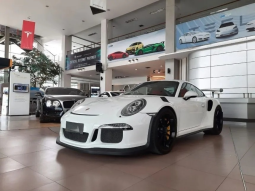 2016 Porsche 911 4.0 GT3 RS Coupe White on Black full