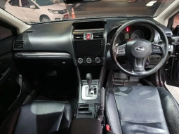 2013 Subaru XV 2.0 STI SUV full