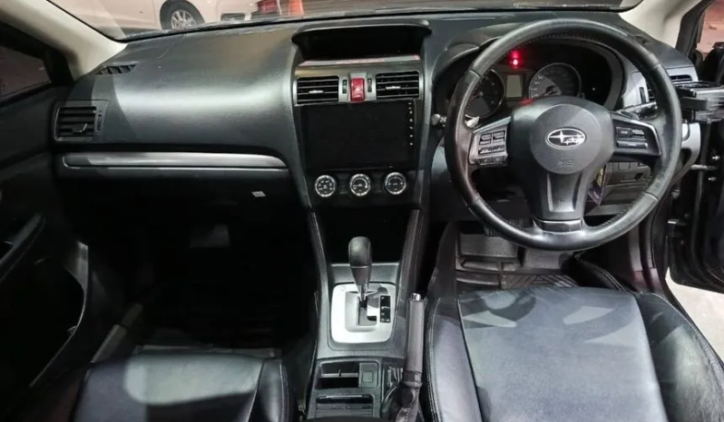 2013 Subaru XV 2.0 STI SUV full