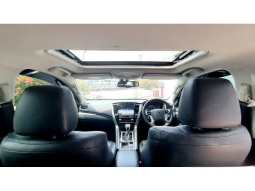 2022 Mitsubishi Pajero Sport 2.4 Dakar SUV 4×2 AT Putih  [ SUNROOF ] full