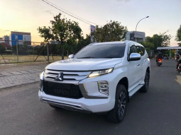 2023 Mitsubishi Pajero Sport 2.4 Dakar SUV full