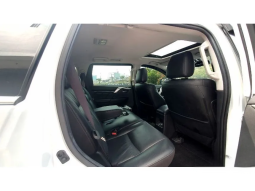 2022 Mitsubishi Pajero Sport 2.4 Dakar SUV 4×2 AT Putih  [ SUNROOF ] full