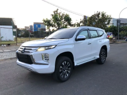 2023 Mitsubishi Pajero Sport 2.4 Dakar SUV full