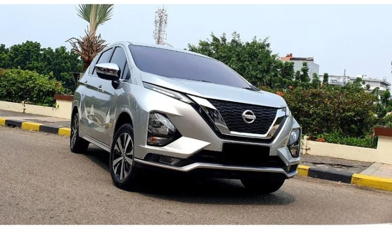 2022 Nissan Livina 1.5 VL Wagon AT Silver Metalik 2022/2023 [LOW KM 5.000] full