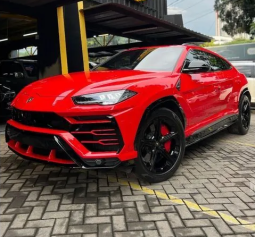 2018 Lamborghini Urus 4.0 Wagon full