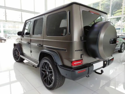 2021 Mercedes-Benz G63 AMG 4.0 SUV Magno Grey on Red Like New Full Option Mercy G 63 full