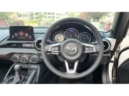 2023 Mazda MX-5 2.0 SKYACTIV-G RF Fastback putih km 6 ribuan cash kredit proses bisa dibantu full