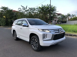 2023 Mitsubishi Pajero Sport 2.4 Dakar SUV full