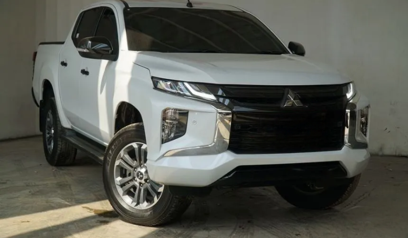 2023 Mitsubishi Triton 2.4 ULTIMATE Dual Cab Pick-up (LOW KM11rb) full