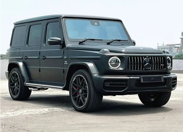 2024 Mercedes-Benz G63 AMG 4.0 SUV MERCY G Class. Black Magno On Red. Full Carbon. Stnk 2025. KM 300 Perak. LIKE NEW CAR. Harga CASH BEST DEAL NEGO Ya full