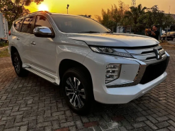 2024 Mitsubishi Pajero Sport 2.4 Dakar SUV full