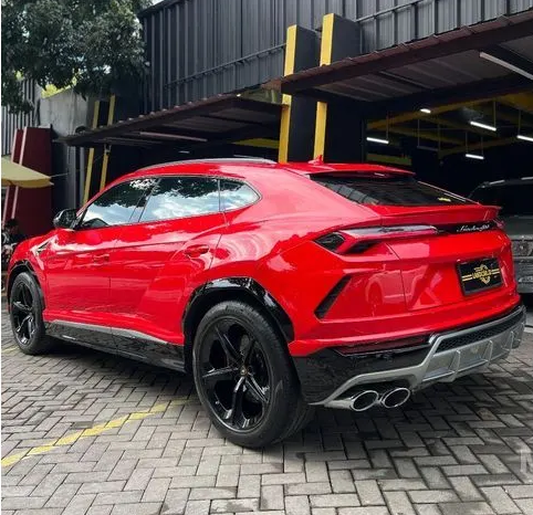 2018 Lamborghini Urus 4.0 Wagon full