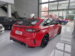 2023 Honda Civic 2.0 Type R Hatchback Red on Red Siap Pakai Merah full