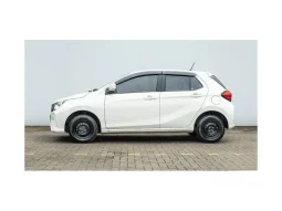 2024 Daihatsu Ayla 1.0 M Hatchback full