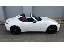 2023 Mazda MX-5 2.0 SKYACTIV-G RF Fastback putih km 6 ribuan cash kredit proses bisa dibantu full