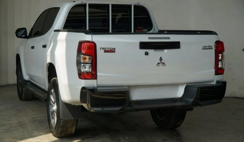 2023 Mitsubishi Triton 2.4 ULTIMATE Dual Cab Pick-up (LOW KM11rb) full