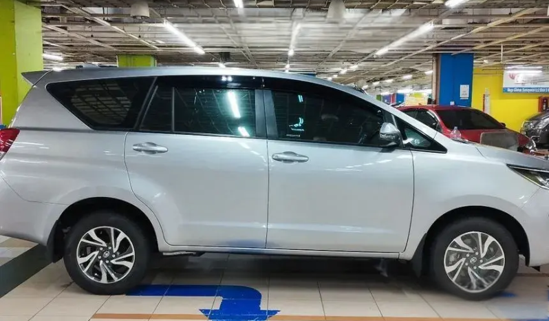 2024 Toyota Kijang Innova 2,4 G MPV full