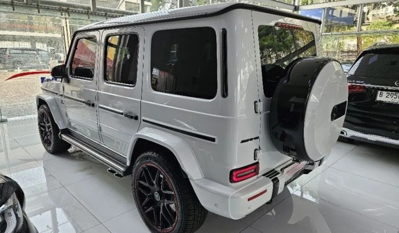 2023 Mercedes-Benz G63 AMG 4.0 Edition 55 SUV White on Red Limited Edition 55th Mercy G 63 Putih full