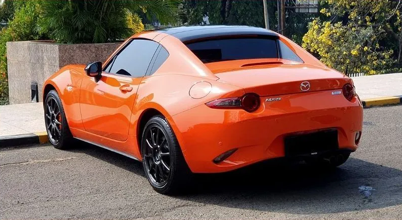 2019 Mazda MX-5 2.0 SKYACTIV-G Anniversary Edition Fastback full