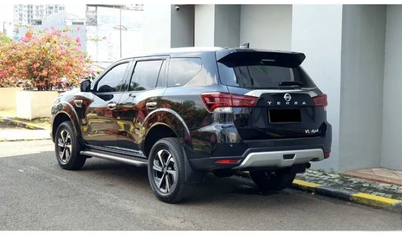 2024 Nissan Terra 2.5 VL Wagon 4×4 AT Hitam NIK 2024 FACELIFT EDITION LANGKA [ LIMITED ] full