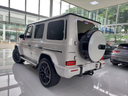 2023 Mercedes-Benz G63 AMG 4.0 SUV White on Black Mercy G 63 Putih full