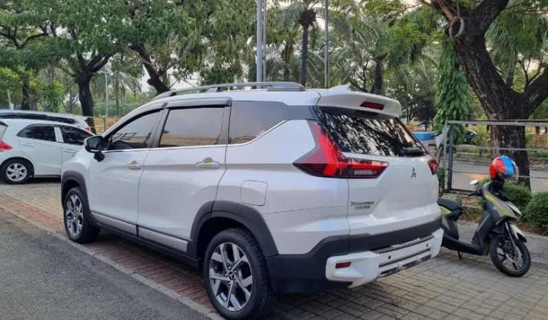 2022 Mitsubishi Xpander 1.5 CROSS Premium Package Wagon full