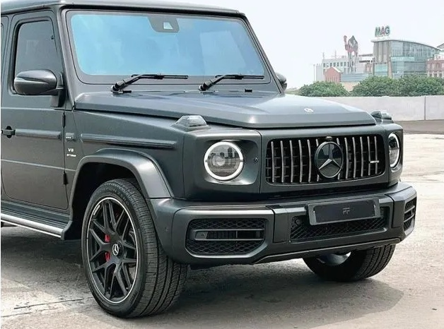 2024 Mercedes-Benz G63 AMG 4.0 SUV MERCY G Class. Black Magno On Red. Full Carbon. Stnk 2025. KM 300 Perak. LIKE NEW CAR. Harga CASH BEST DEAL NEGO Ya full