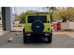 2020 Suzuki Jimny 1.5 Wagon km 2 ribuan kinetic yellow tangan pertama dari baru full