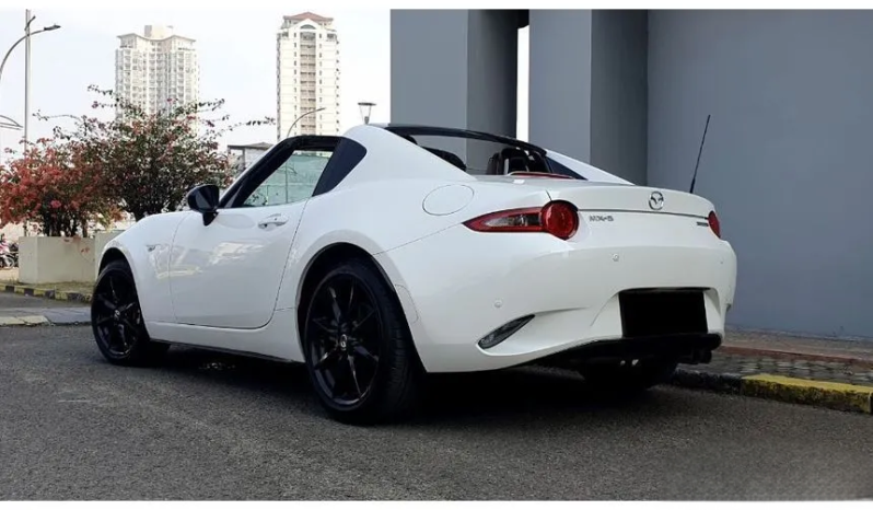 2023 Mazda MX-5 2.0 SKYACTIV-G RF Fastback putih km 6 ribuan cash kredit proses bisa dibantu full