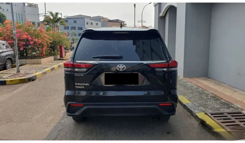 2024 Toyota Kijang Innova Zenix 2.0 G Wagon AT TNGA Gen7 Non Hybrid Hitam NIK 2024. full