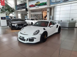 2016 Porsche 911 4.0 GT3 RS Coupe White on Black full