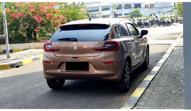 2024 Suzuki Baleno 1.5 Hatchback NIK 2023 Like New Low KM 8Rb Record Garansi Aktif full