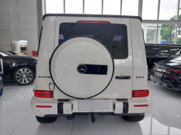 2023 Mercedes-Benz G63 AMG 4.0 SUV White on Black Mercy G 63 Putih full