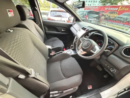 2024 Toyota Rush 1.5 S GR Sport SUV Kondisi Mulus Terawat Istimewa full