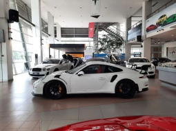 2016 Porsche 911 4.0 GT3 RS Coupe White on Black full