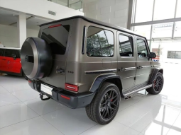 2021 Mercedes-Benz G63 AMG 4.0 SUV Magno Grey on Red Like New Full Option Mercy G 63 full