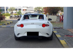 2023 Mazda MX-5 2.0 SKYACTIV-G RF Fastback putih km 6 ribuan cash kredit proses bisa dibantu full