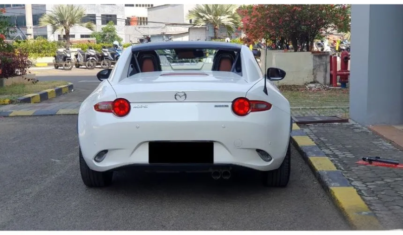 2023 Mazda MX-5 2.0 SKYACTIV-G RF Fastback putih km 6 ribuan cash kredit proses bisa dibantu full