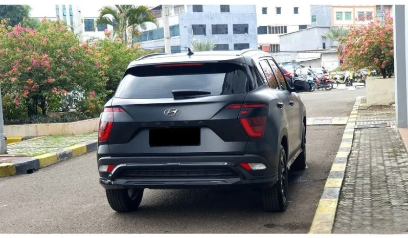 2024 Hyundai Creta 1.5 Alpha Wagon hitam km 4 ribuan cash kredit proses bisa dibantu full