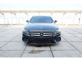 2019 Mercedes-Benz E350 2.0 AMG Sedan