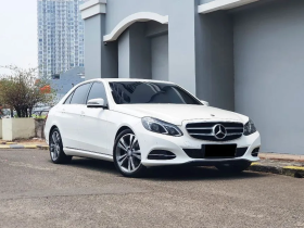 2014 Mercedes-Benz E250 2.0 Avantgarde Sedan (W212) ODO 53RB – PAJAK OKTOBER 2025 – GANJIL