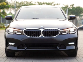 2022 BMW 320i 2.0 Sport Sedan AT Hitam ( TDP 18jt ) Kondisi Istimewa Dan Dijamin Siap Pakai