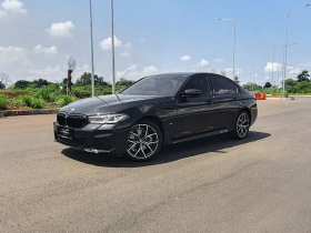 2023 BMW 520i 2.0 M Sport Sedan