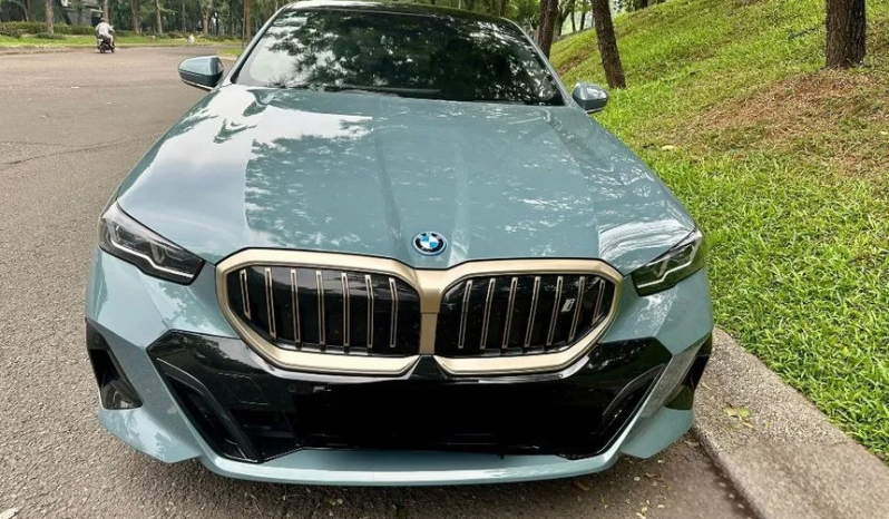 2024 BMW i5 0.0 eDrive40 M Sport Sedan full