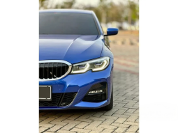 2022 BMW 330i 2.0 M Sport Sedan Km 24 Rbuan [TDP Minim] full