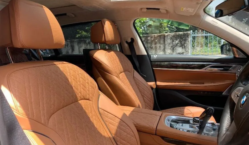 2020 BMW 740Li 3.0 Opulence Sedan full